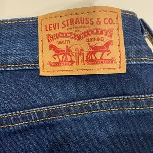 Levi jeans